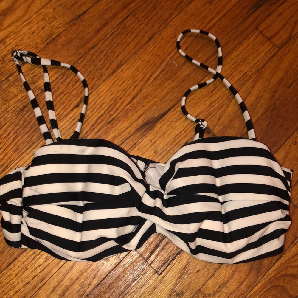Black and White Bikini Top